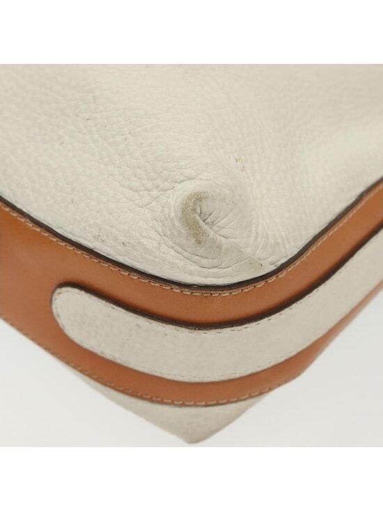 Authentic CELINE Shoulder Bag Leather White Silver - Picture 8 of 16